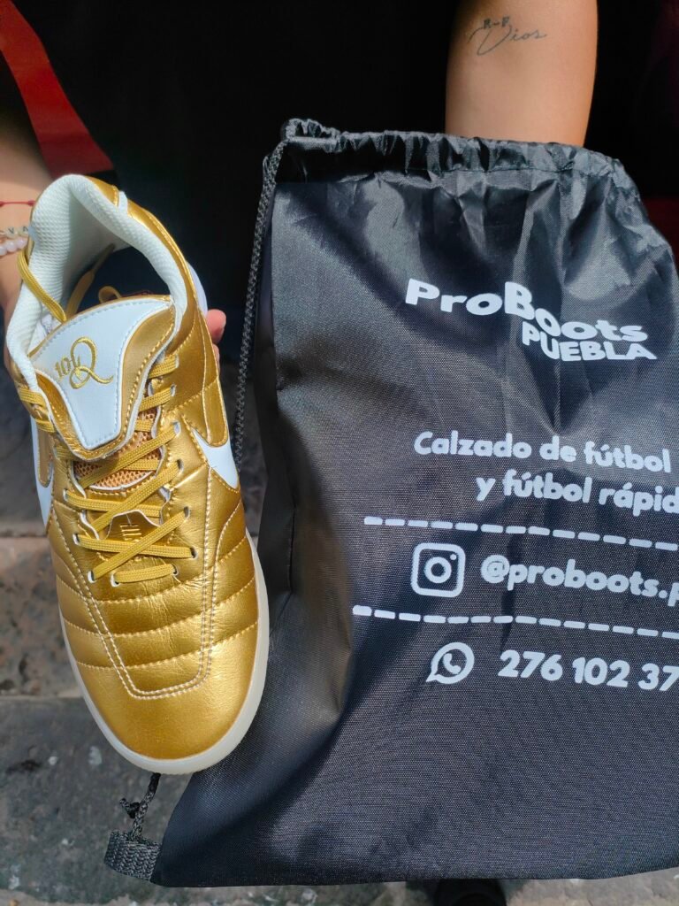 Tiempo R10 Metallic Gold White TF TFNR1964