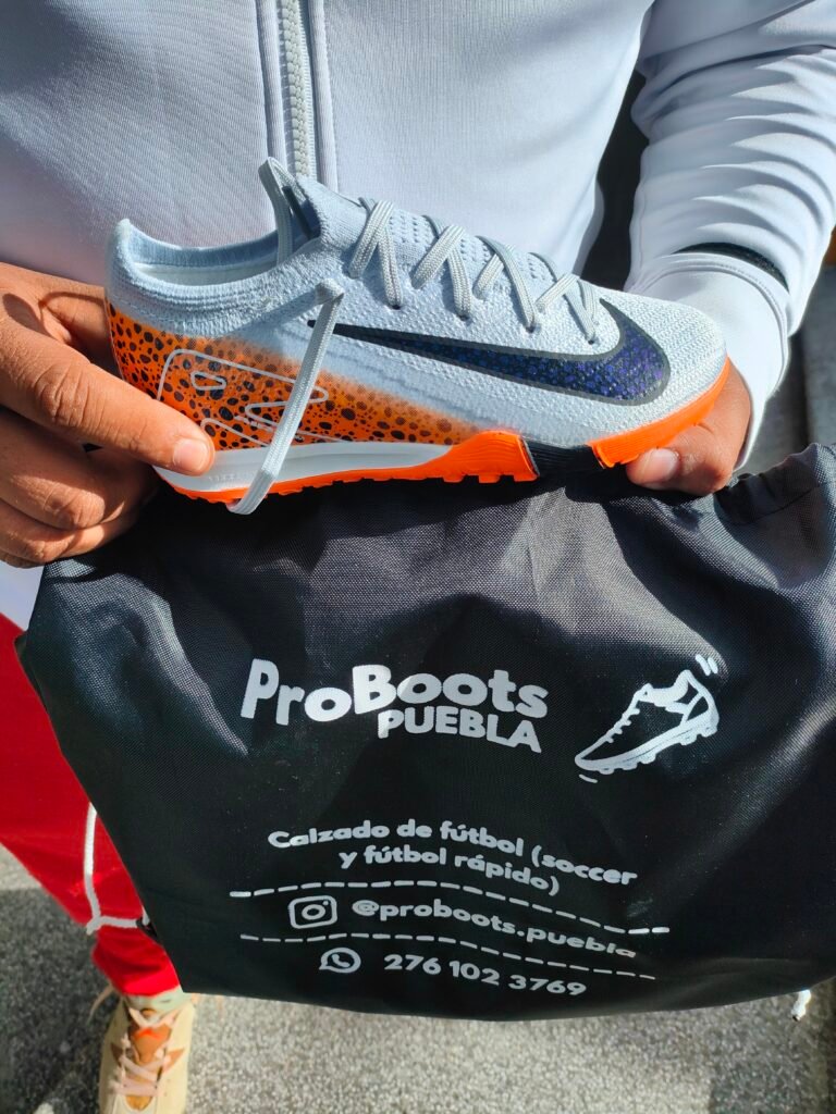 Mercurial Vapor 16 Silver Orange Black TF TFNM2278