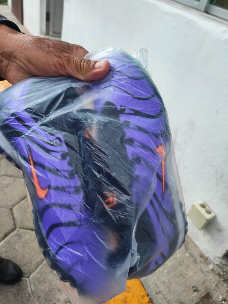 Mercurial Superfly 9 Air Max Plus Voltage Purple Total Orange Black TF TFNM2062