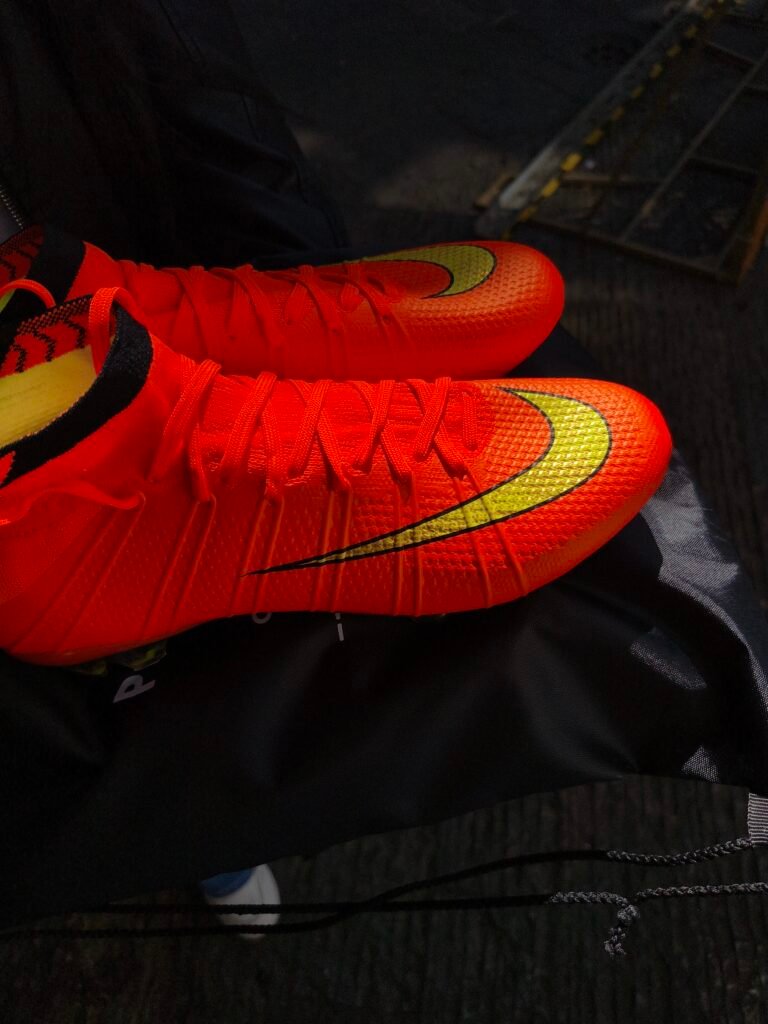 Mercurial Superfly IV CR7 Total Orange Black FG FGNC3116