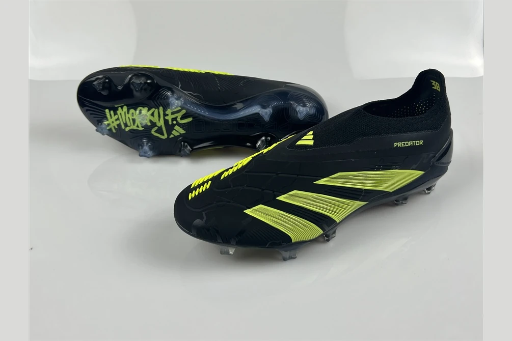 Predator 24 FG #Merky Black Lucid Lemon FGAP1116