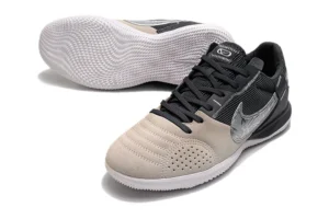 Street Gato Grey Black White IC ICNS0245