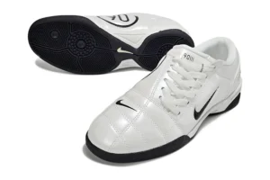 Total 90 III White Black IC ICNT0330