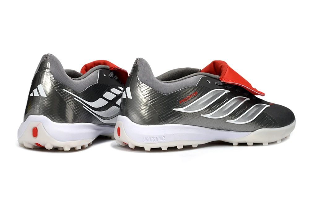 Predator 26 Finishers Steel Iron Metallic Zero Metallic Lucid Red TF TFAP0557 - Imagen 6