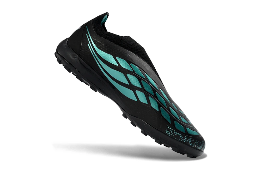 Predator 26 EQT Black Equipment Green TF TFAP0563 - Imagen 3