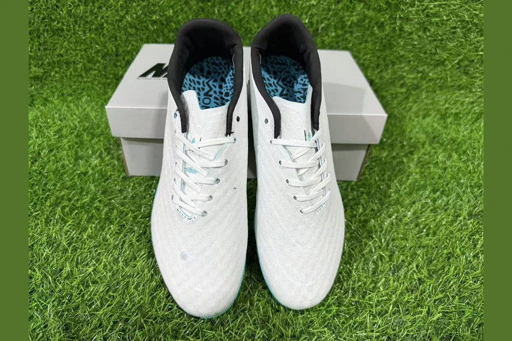 Hypervenom White Black Light Blue TF TFNH1982 - Imagen 5