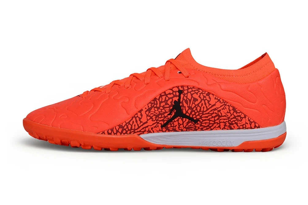 Jordan Tiempo Bright Crimson Black TF TFNT1890 - Imagen 4